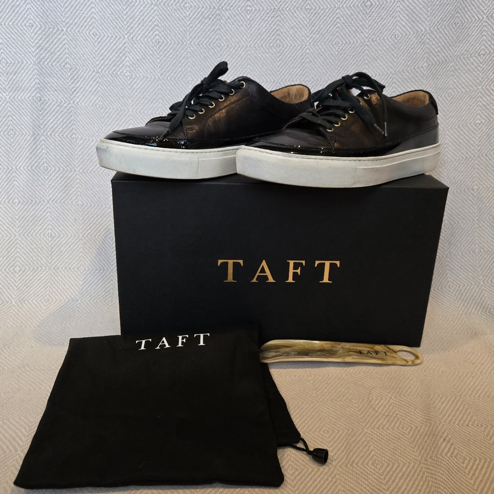 TAFT - Mens Sneakers,  Size 8